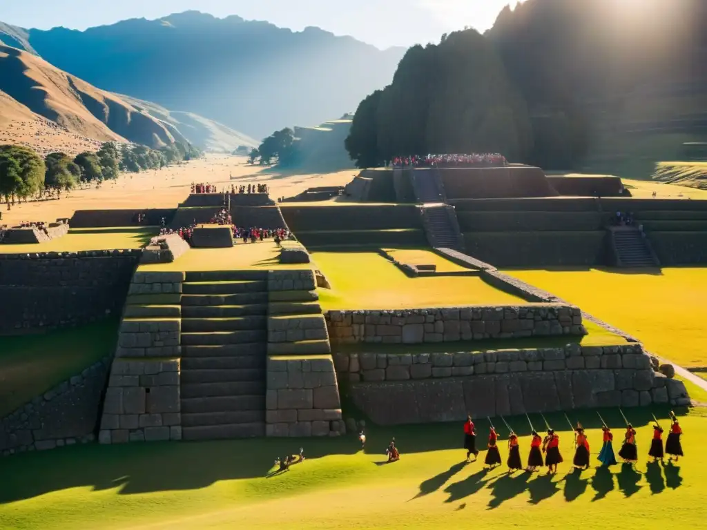 Panorama de las ruinas incas de Sacsayhuamán en Cusco, con la Fiesta del Inti Raymi, celebración llena de color y tradición